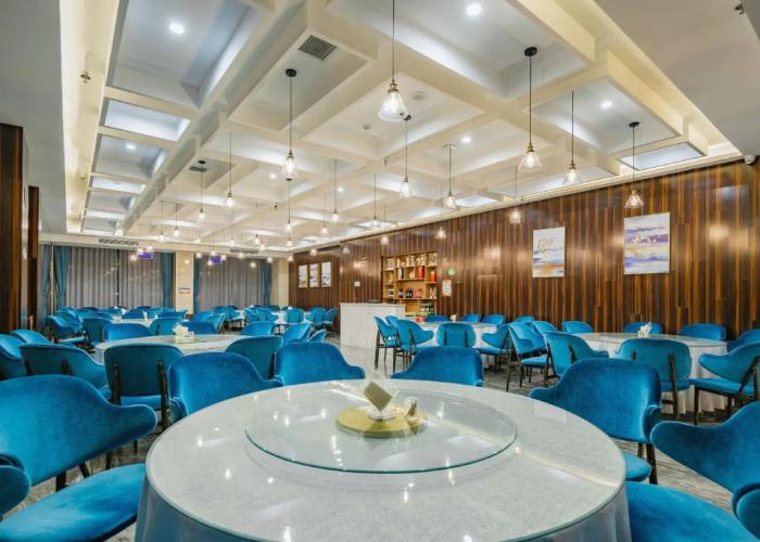 Yan'an Hongze International Hotel