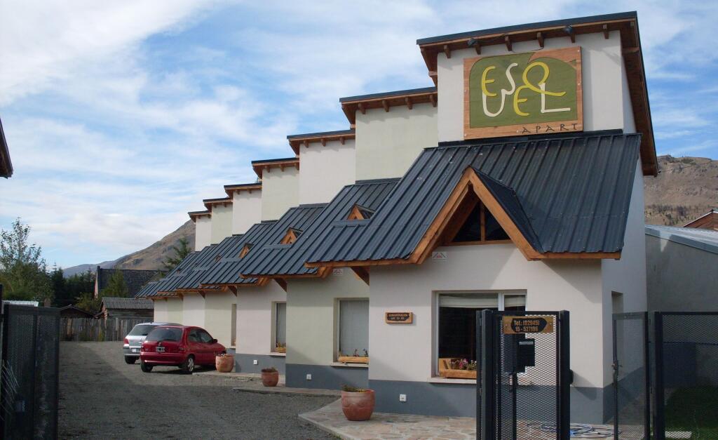 Esquel Apart