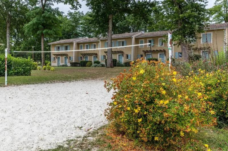 Vacanceole - Domaine d’Albret Golf & Resort