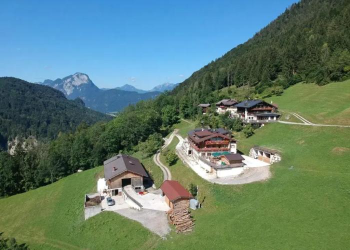 Berg'k'hof Kaisertal - Alpine Hideaway