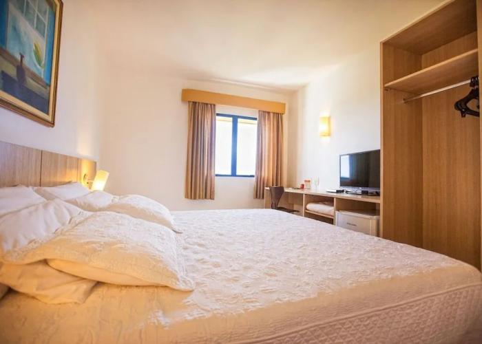 Hotel Campo Largo Express
