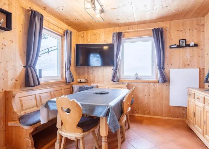 Chalet in Annaberg-lungotz With Shared Sauna