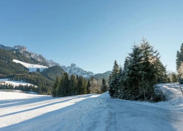 Chalet in Annaberg-lungotz With a Community Pool