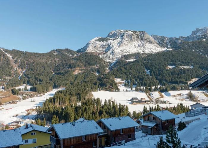 Chalet in Annaberg-lungotz With a Community Pool