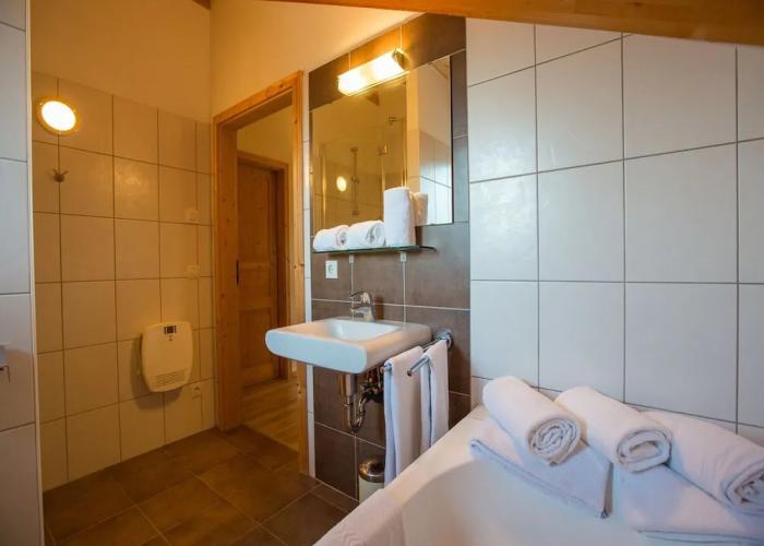 Spacious Chalet in Annaberg-lungotz With Sauna