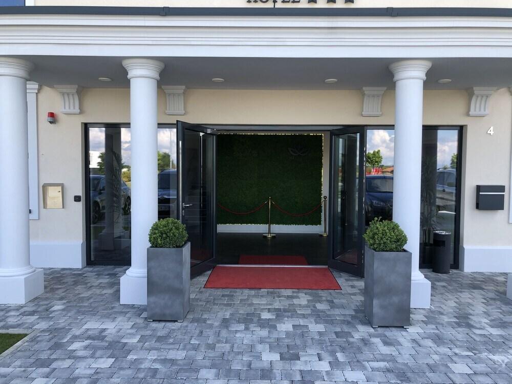 Hotel Sleep & Dream Nähe Europapark Rust