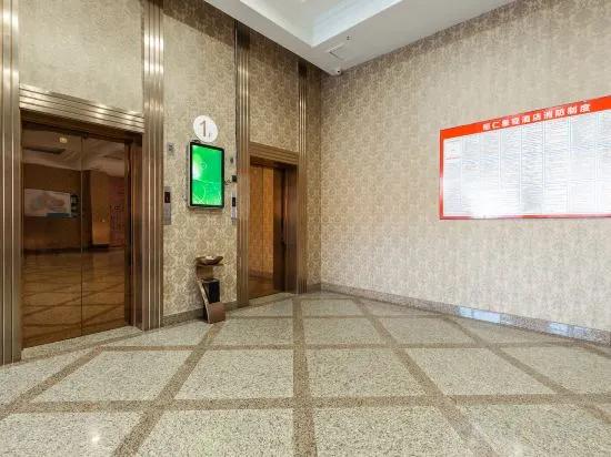 Huanren Qingfeng Hotel