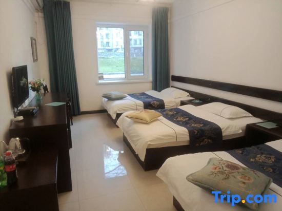 Benxi County Holiday Hot Spring Resort Hotel