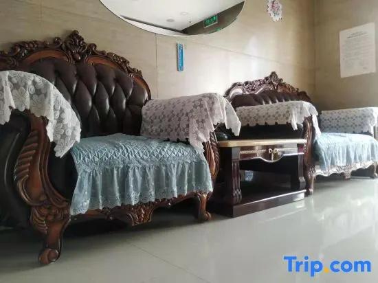Benxi County Holiday Hot Spring Resort Hotel