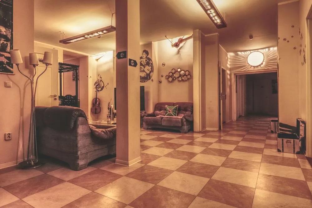 фото OPERA Hostel