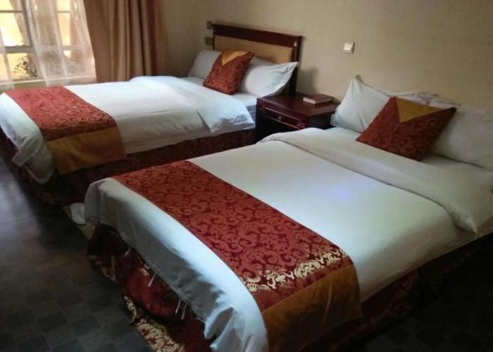 Falcon Heights Hotel