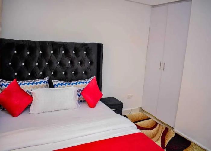 Lux Suites Nanyuki Business Apartment