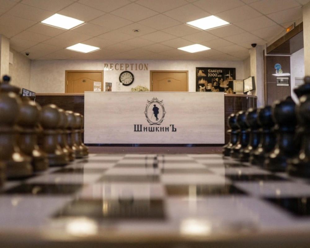 Gostinichno-Restorannyij Kompleks  