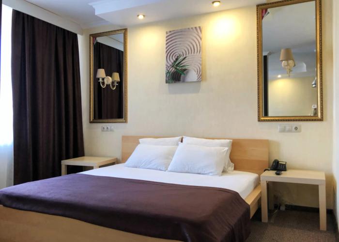 Elista Hotel