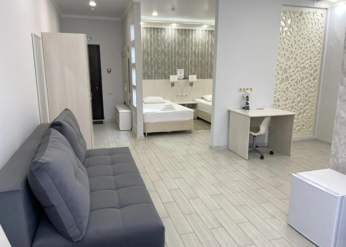 GH75 Hotel