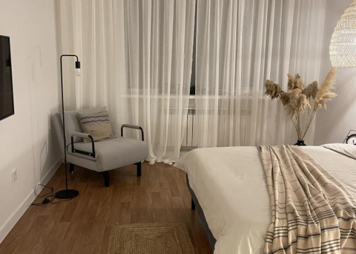 Art-Studiya 3 Semeynaya Apartaments