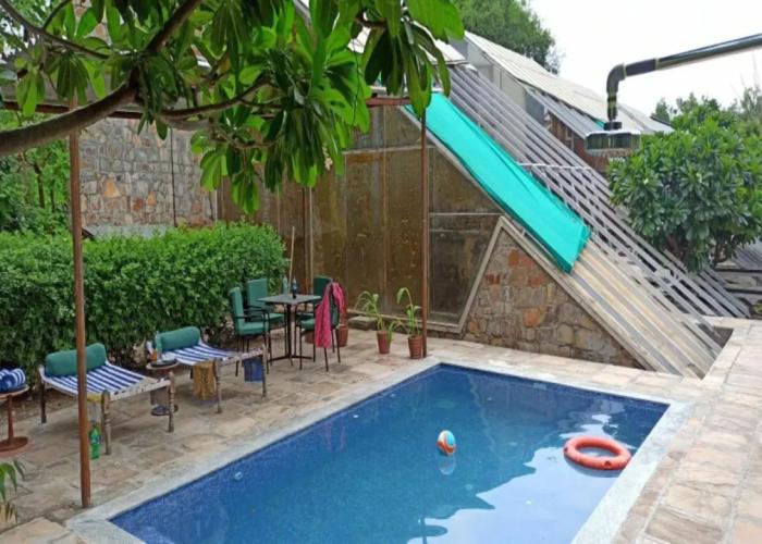 Mana Hotel