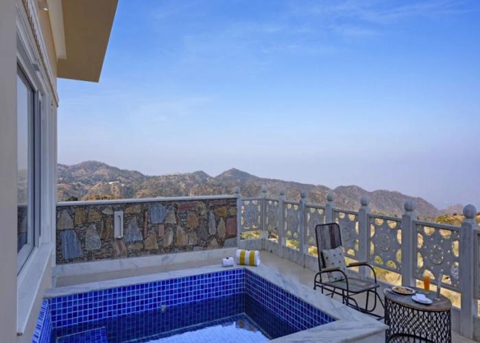 Fateh Safari Suites by Fateh Collection
