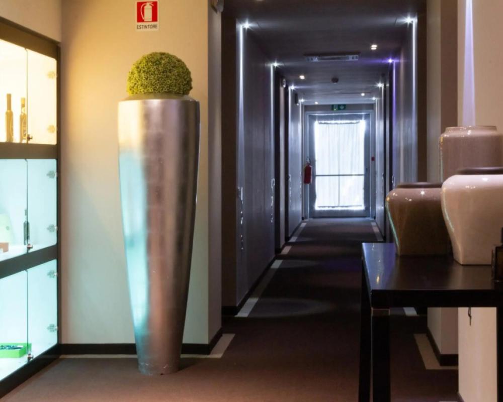 фото G Hotel