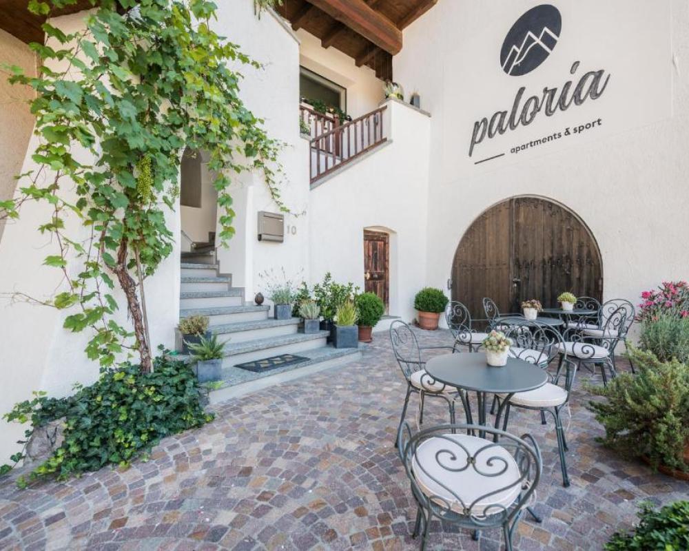 paloria apartments & sport