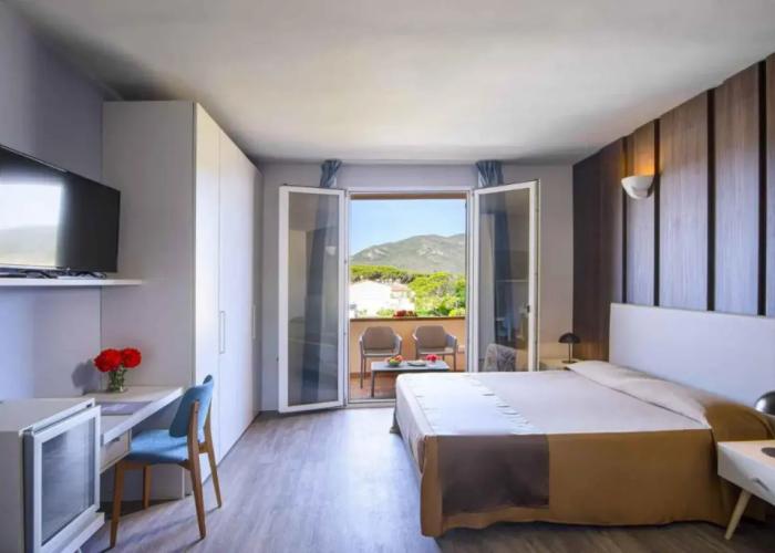 Hotel Riva Del Sole