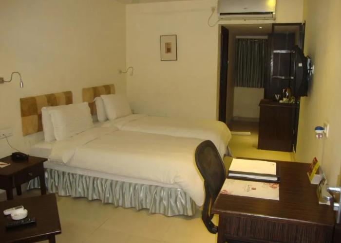 Lords Eco Inn
