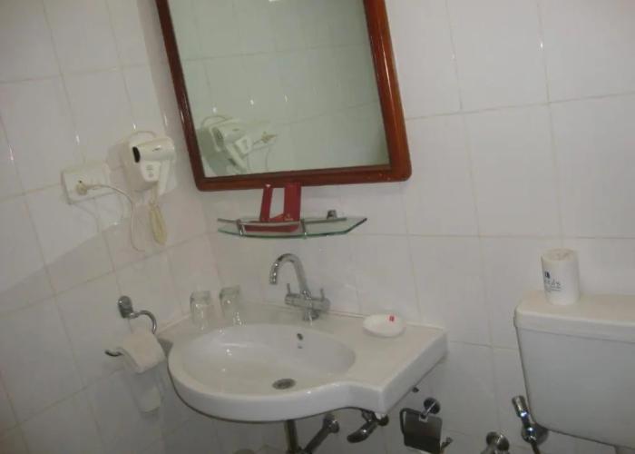 Lords Eco Inn