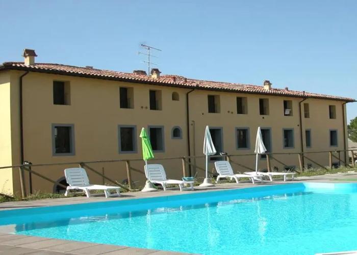 Giuly Rosselmini Residence