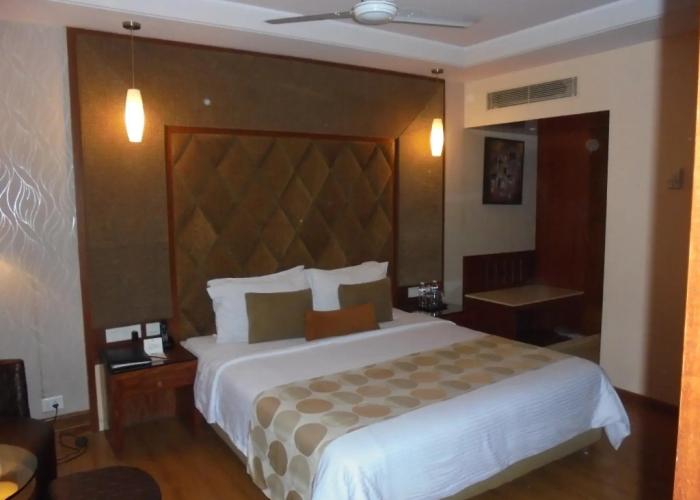 Lords Plaza, Ankleshwar