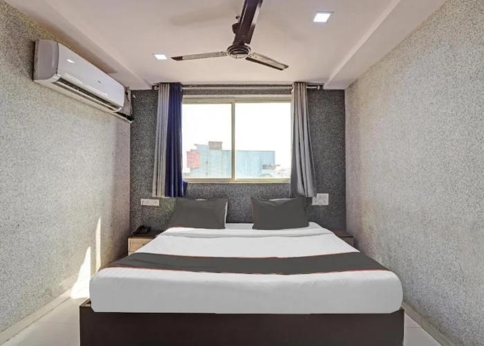 Hotel Mayura Ankleshwar
