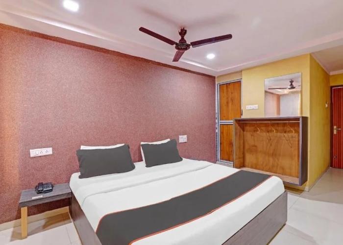 Hotel Mayura Ankleshwar