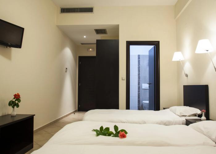Meteoritis Hotel