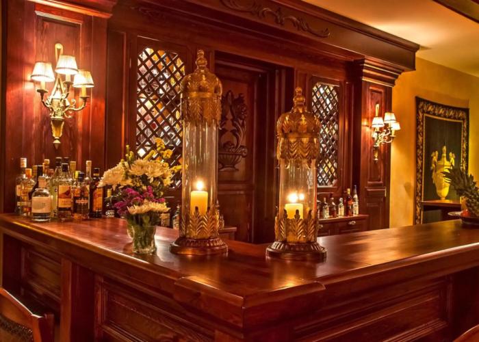 Doupiani House Hotel