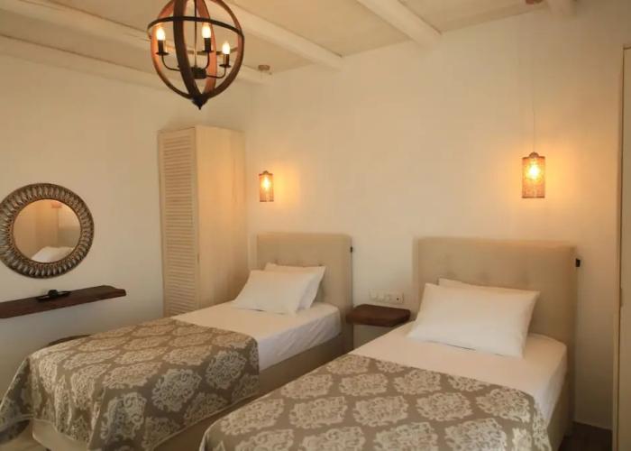 Theasis Luxury Suites