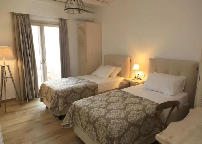 Theasis Luxury Suites