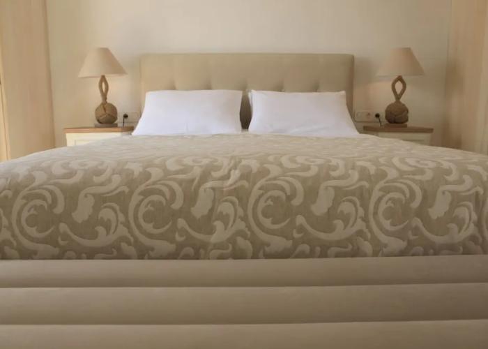 Theasis Luxury Suites