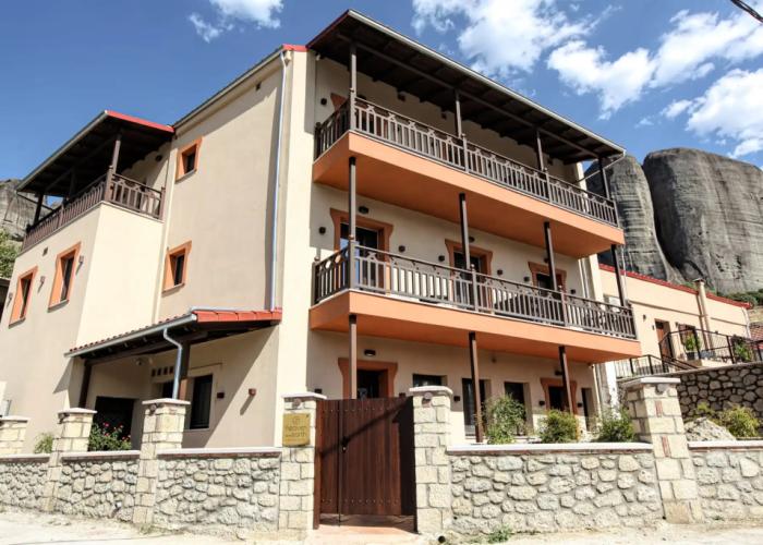 Meteora Heaven And Earth Premium Suites