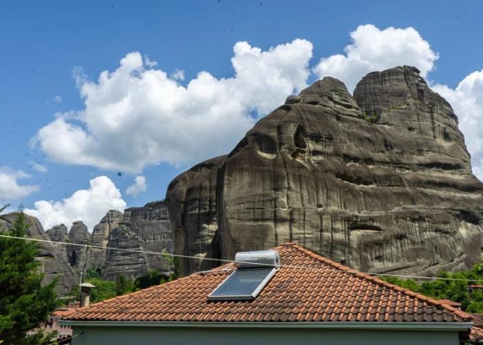 Fani's House Under Meteora