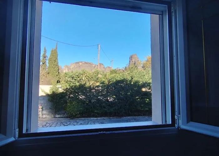 Kastraki House with a view