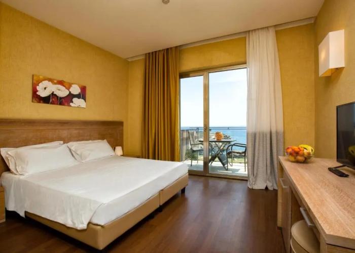 Grand Hotel Yachting Palace
