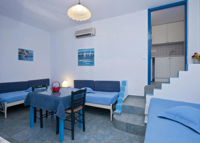 Blue Dolphin Antiparos Villas and Suites