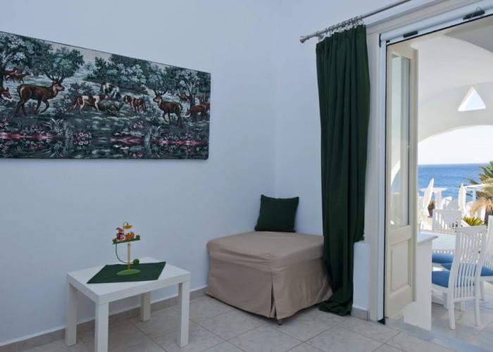Blue Dolphin Antiparos Villas and Suites
