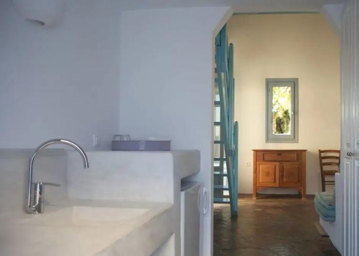 Oliaros Seaside Lodge