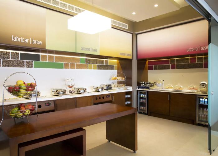 Hampton Inn & Suites by Hilton Paraiso