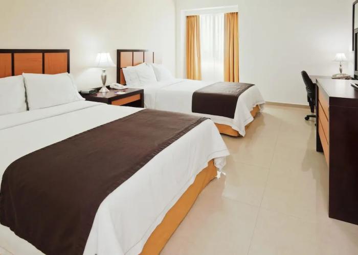 Holiday Inn Express Paraiso Dos Bocas, an IHG Hotel