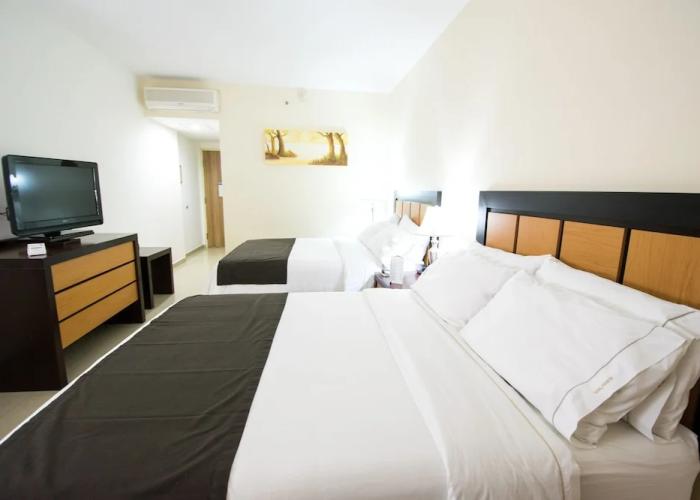 Holiday Inn Express Paraiso Dos Bocas, an IHG Hotel
