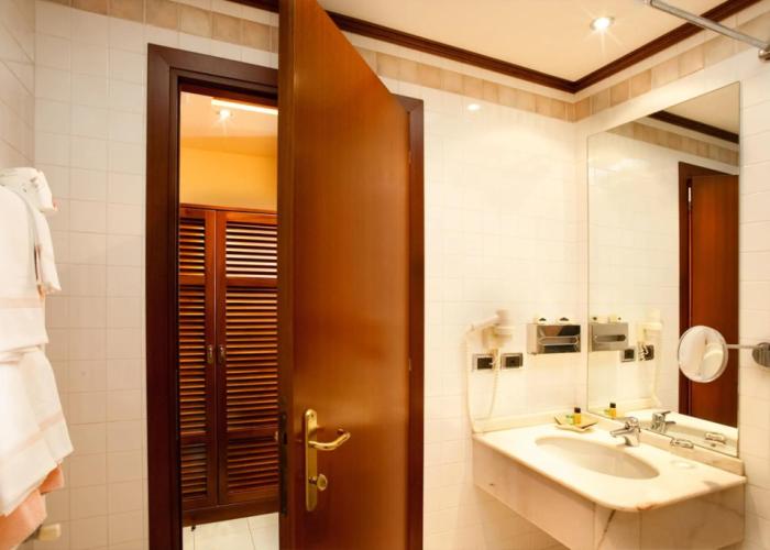 Vintage Hotel Tornese - Business & Events