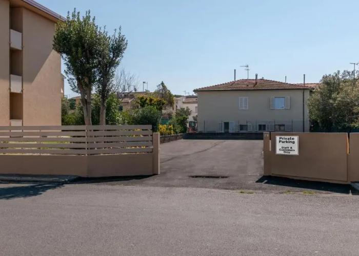 Tirreno Residence
