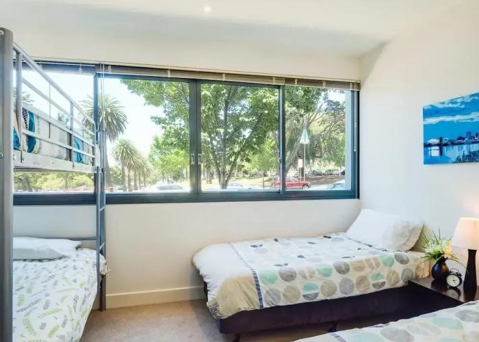 Waterfront By Gold Star Stays