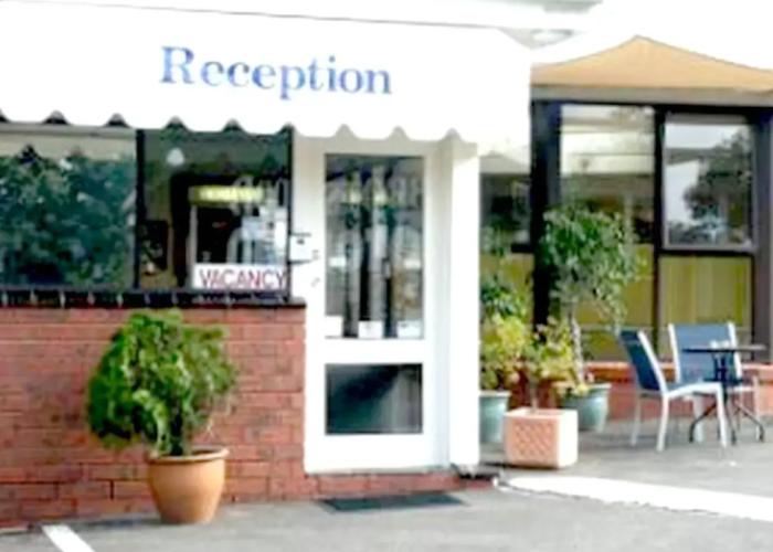 Abbotswood Motor Inn